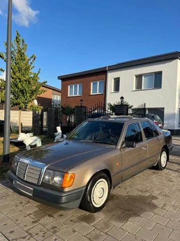Mercedes-Benz E250D