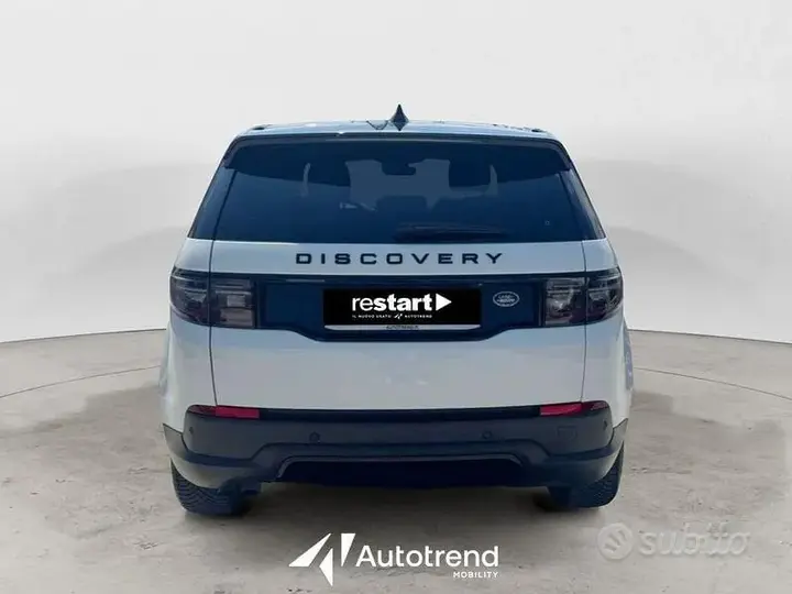 Land Rover Discovery Sport 2021 photo 3