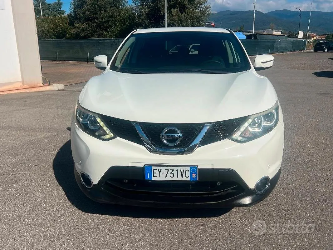 Nissan Qashqai 2015 photo 2