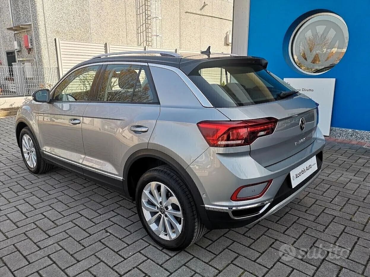 Volkswagen T-Roc 2025 photo 2