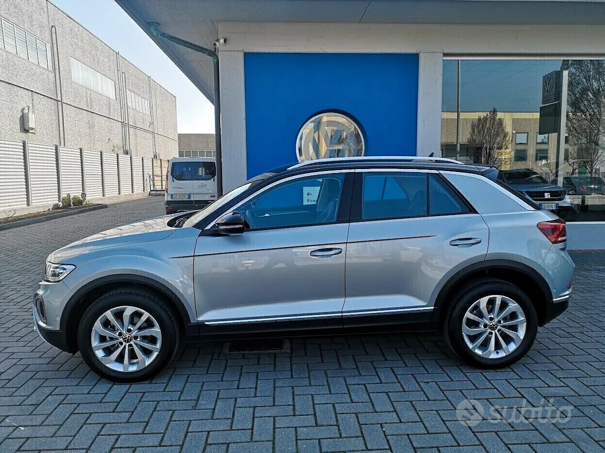 Volkswagen T-Roc 2025 photo 3