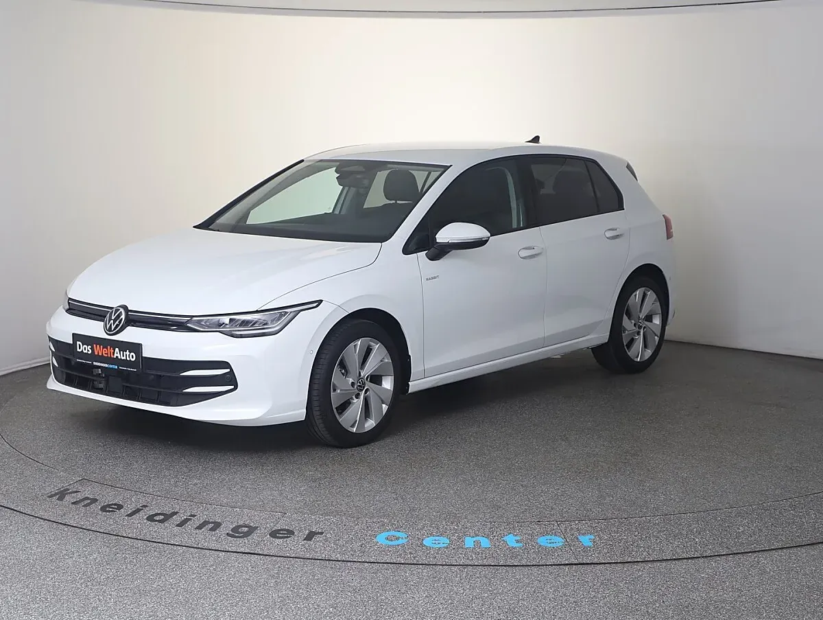 Volkswagen Golf 2026 photo 2
