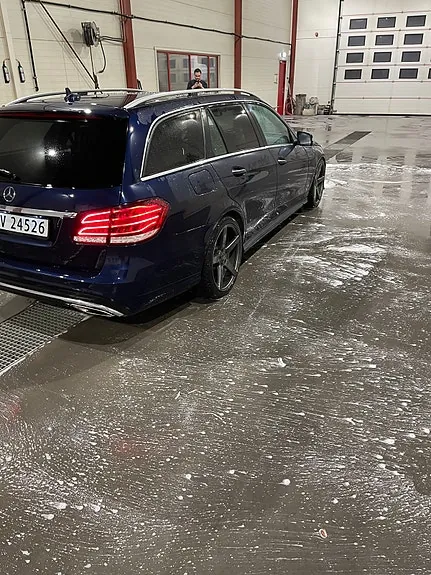 Mercedes-Benz E220 D 2016 photo 4