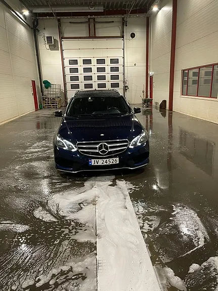 Mercedes-Benz E220 D 2016 photo 3