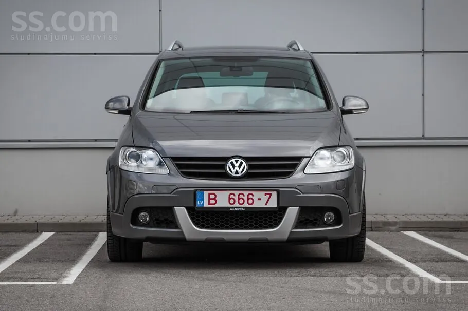 Volkswagen Golf Plus 2009 photo 2