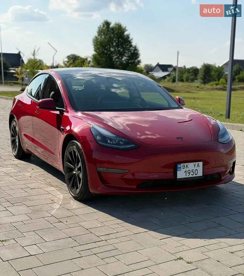 Tesla Model 3 2022 photo 4
