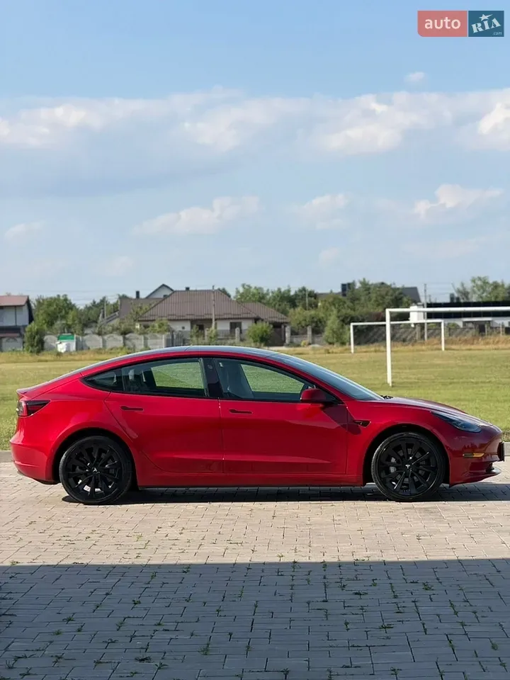 Tesla Model 3 2022 photo 5
