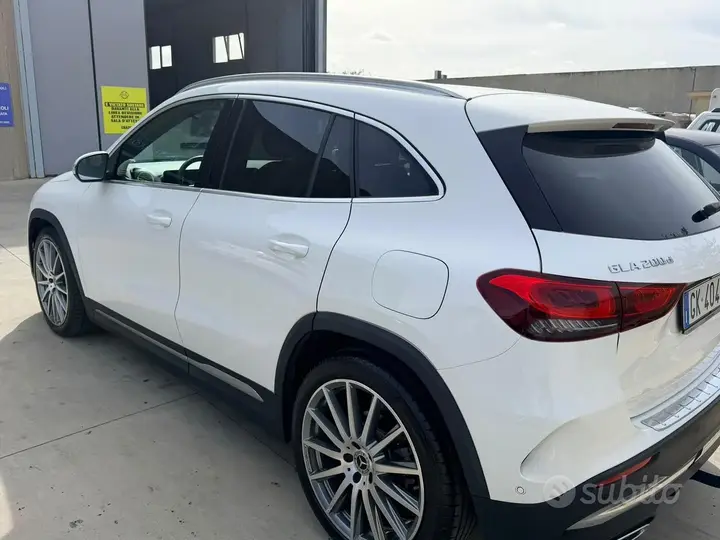 Mercedes-Benz Gla 2023 photo 3