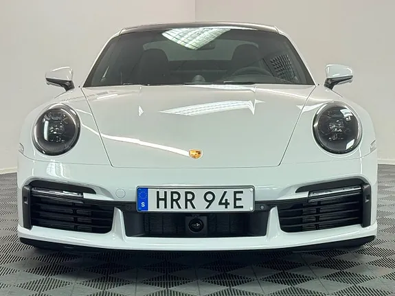 Porsche 911 Turbo S 2023 photo 2