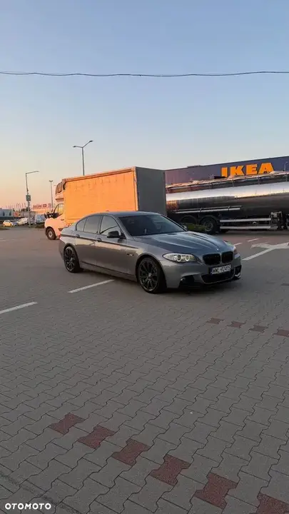 BMW 5 Series 2012 photo 3
