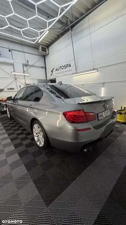 BMW 5 Series 2012 photo 5