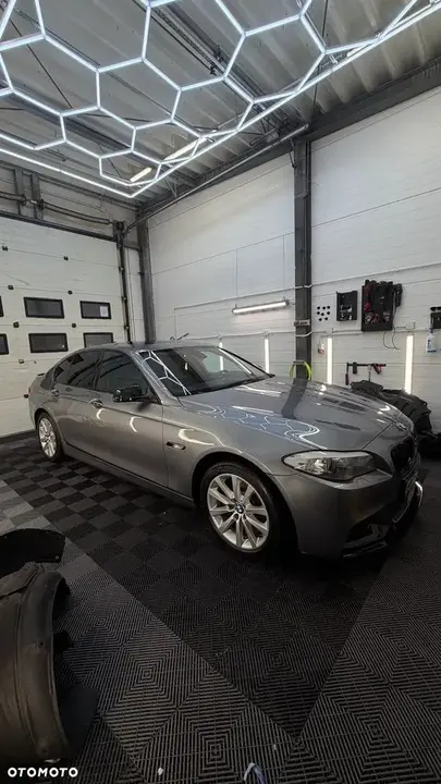 BMW 5 Series 2012 photo 4