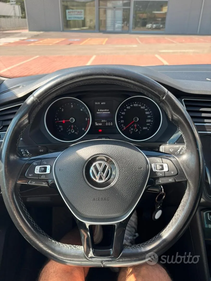 Volkswagen Tiguan 2018 photo 5