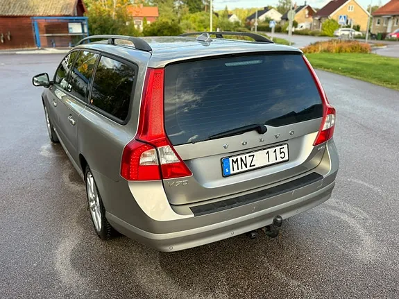 Volvo V70 2009 photo 5