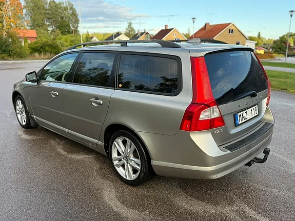 Volvo V70 2009 photo 4