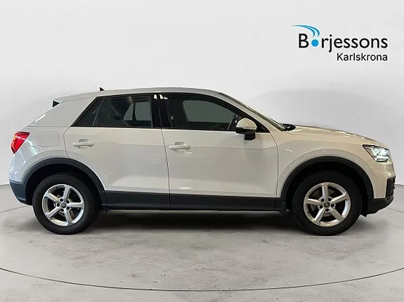 Audi Q2 2020 photo 2