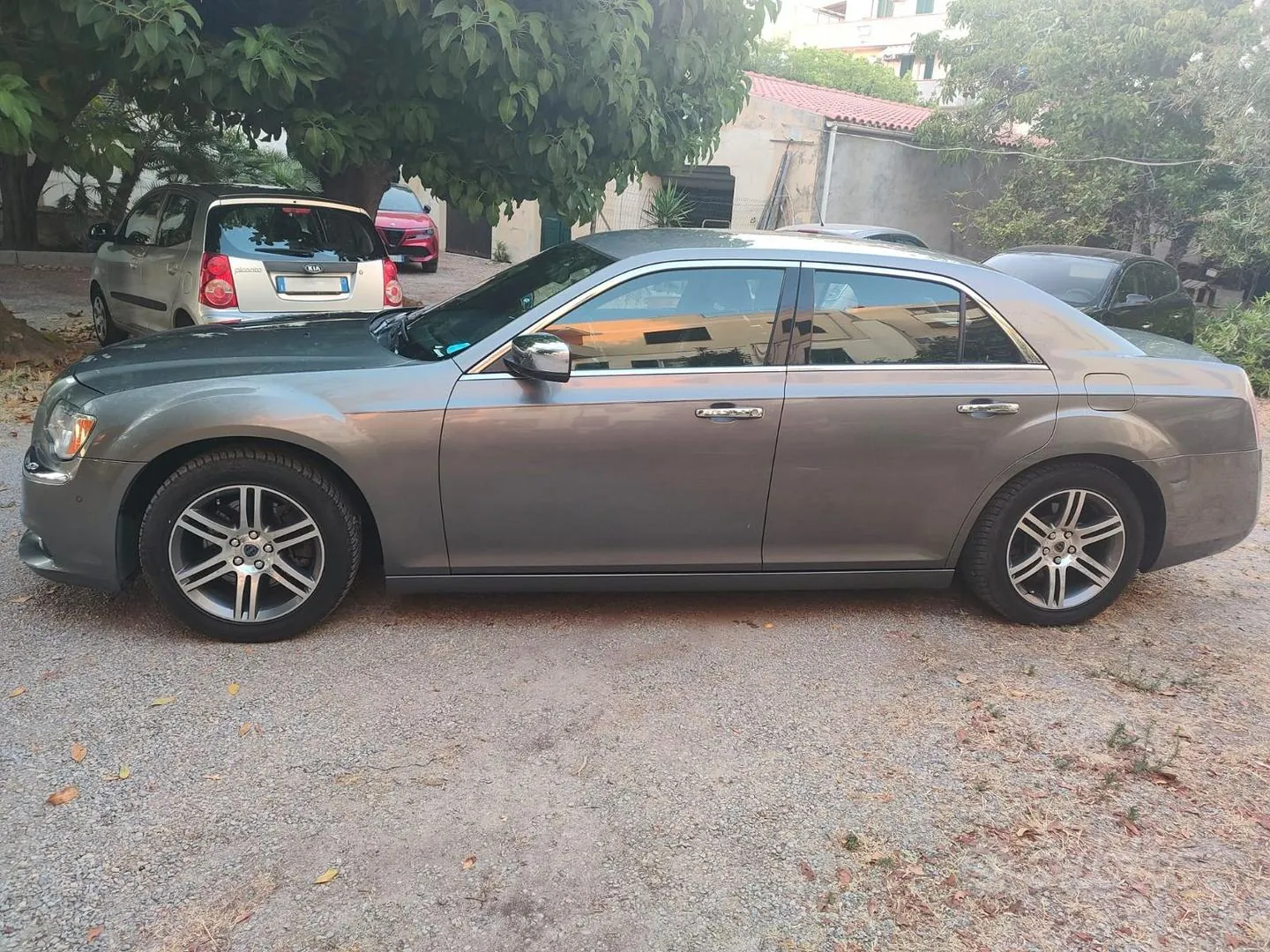 Lancia Thema 2013 photo 4