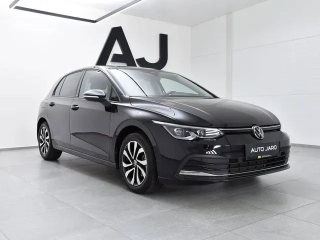 Volkswagen Golf 2022 photo 3