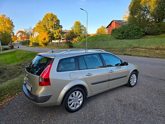 Renault Megane Ii 2008 photo 2