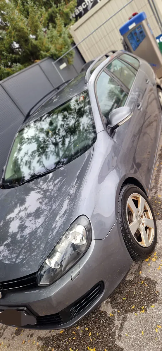 Volkswagen Golf 2012 photo 2