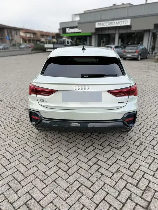 Audi Q3 2025 photo 4