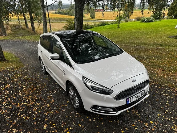 Ford S-Max 2017 photo 2