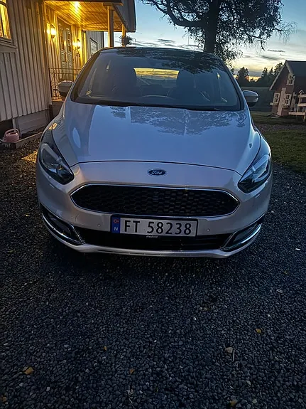 Ford S-Max 2017 photo 5