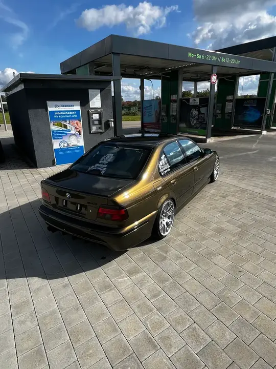 BMW 5 Series 1998 photo 2