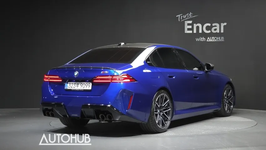 BMW M5 photo 2