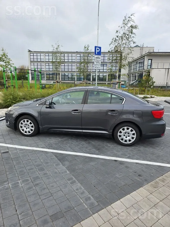 Toyota Avensis