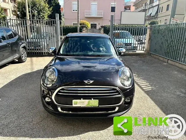 Mini One 2015 photo 3