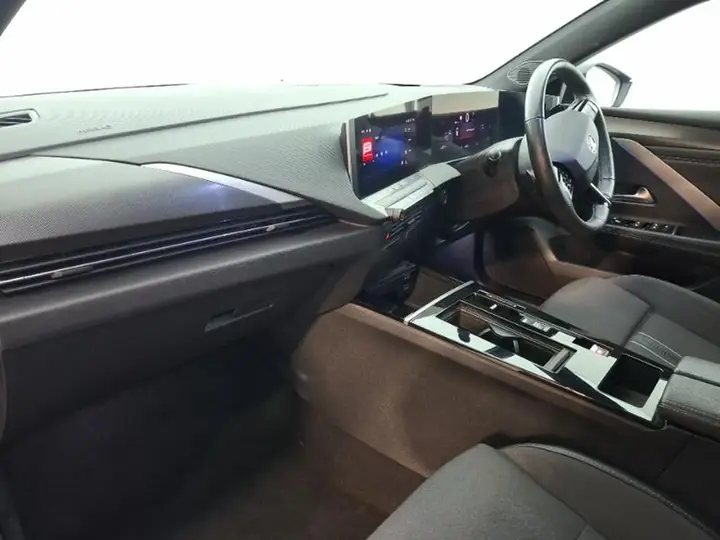 Vauxhall Astra 2023 photo 5