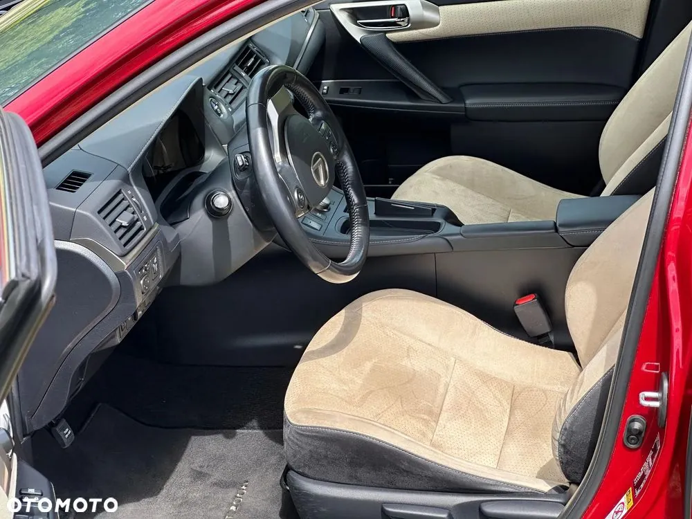 Lexus Ct 200H 2015 photo 5