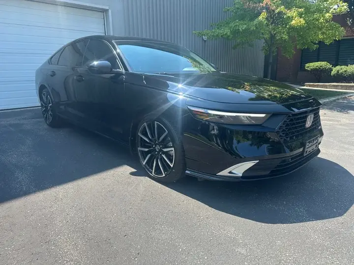 Honda Accord 2025 photo 2