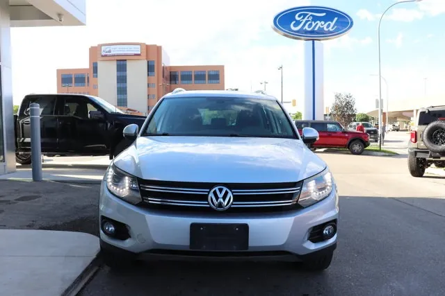 Volkswagen Tiguan 2012 photo 2