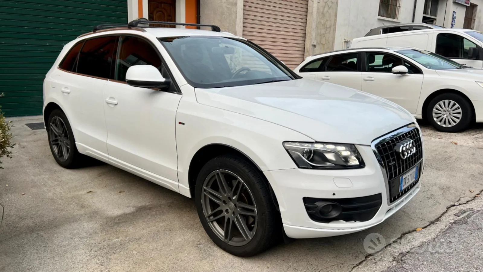 Audi Q5 2010 photo 2
