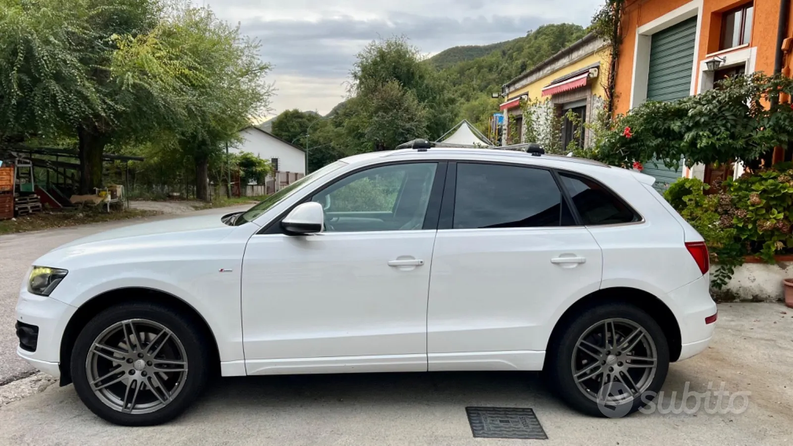 Audi Q5 2010 photo 3