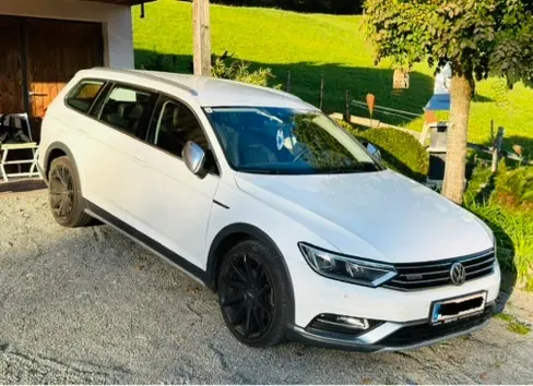 Volkswagen Passat 2017 photo 2