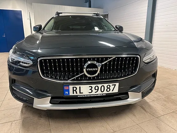 Volvo V90 Cross Country 2019 photo 2