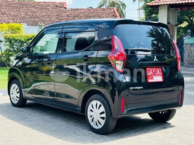 Mitsubishi Ek Wagon 2024 photo 4