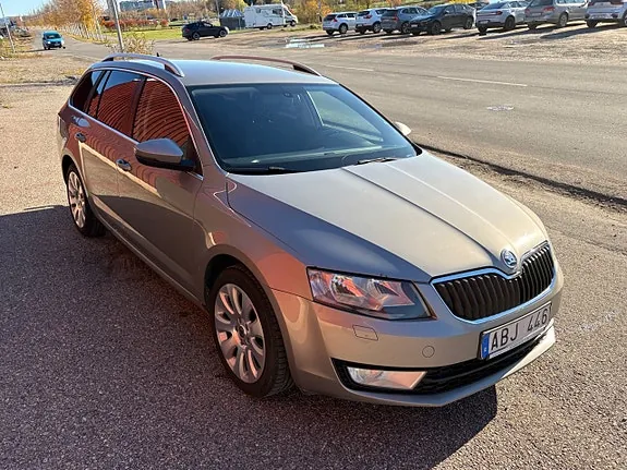 Skoda Octavia 2014 photo 3