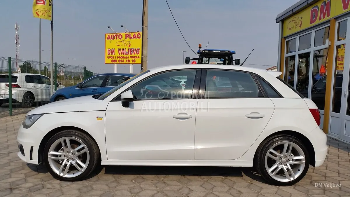 Audi A1 2012 photo 4