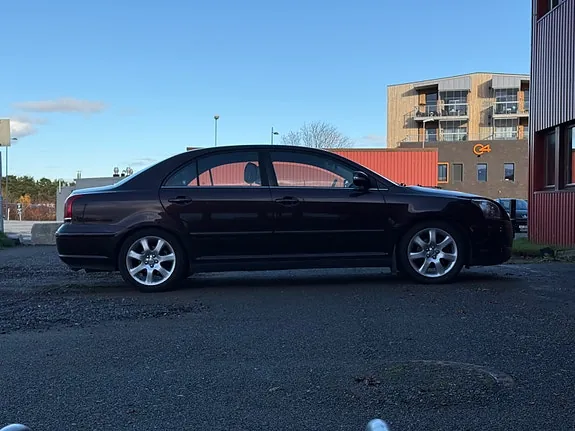 Toyota Avensis 2008 photo 4