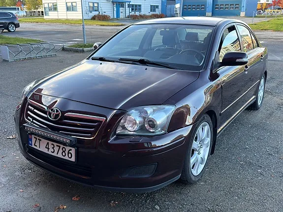 Toyota Avensis 2008 photo 2