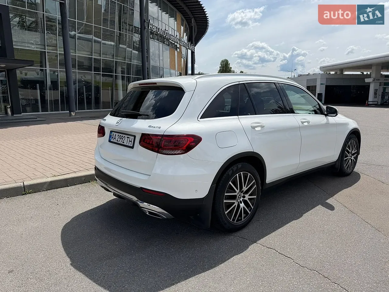 Mercedes-Benz Glc-Class 2019 photo 5