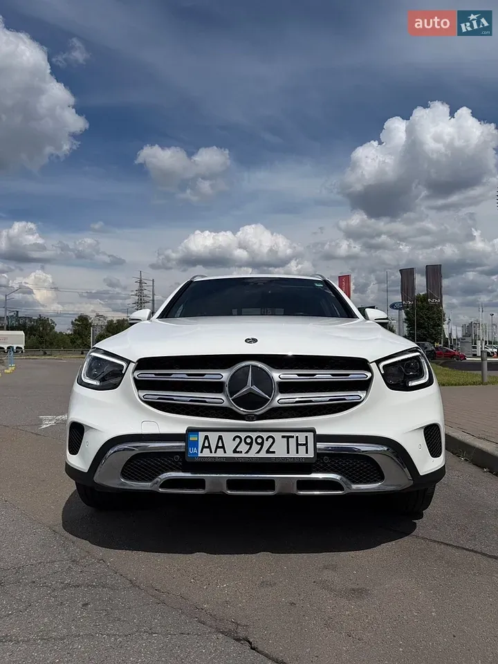Mercedes-Benz Glc-Class 2019 photo 3