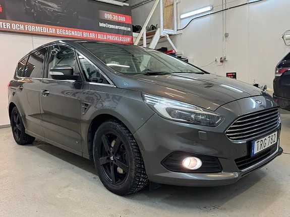 Ford S-Max 2018 photo 2