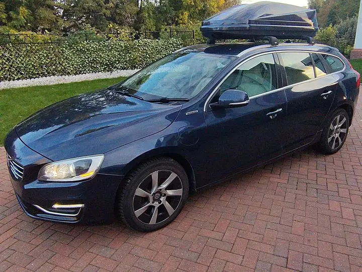 Volvo V60 2014 photo 2