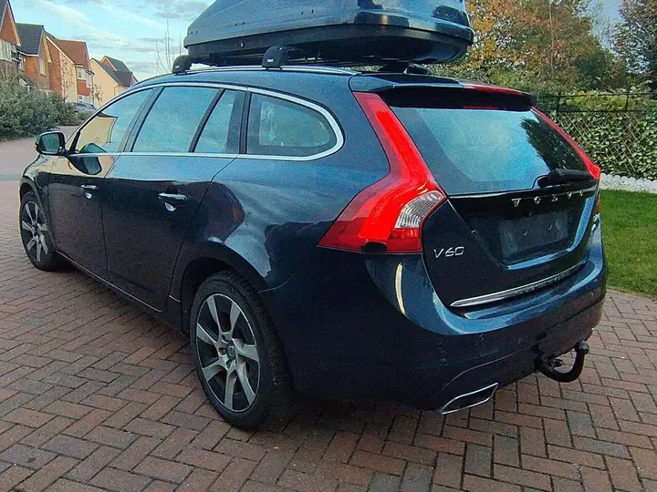 Volvo V60 2014 photo 4