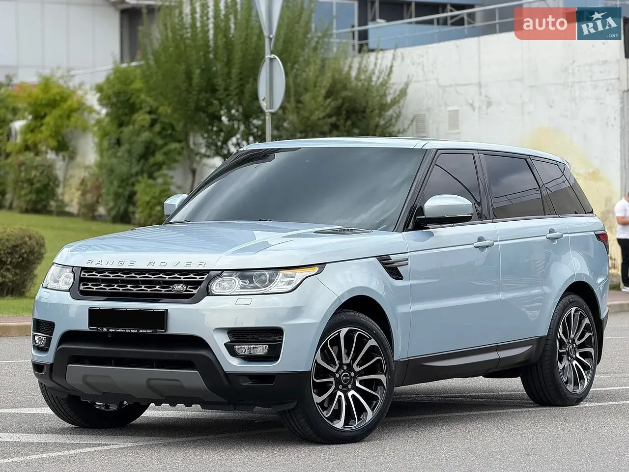 Land Rover Range Rover Sport 2015 photo 4